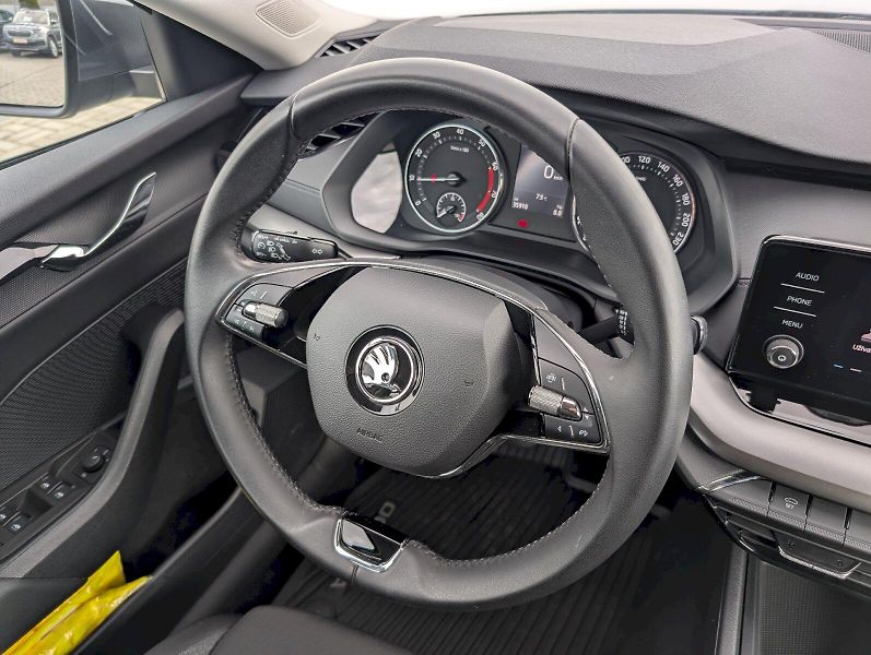Škoda Octavia (2024) Combi 1.5 TSI / 110 kW Active - fotka 17 z 30