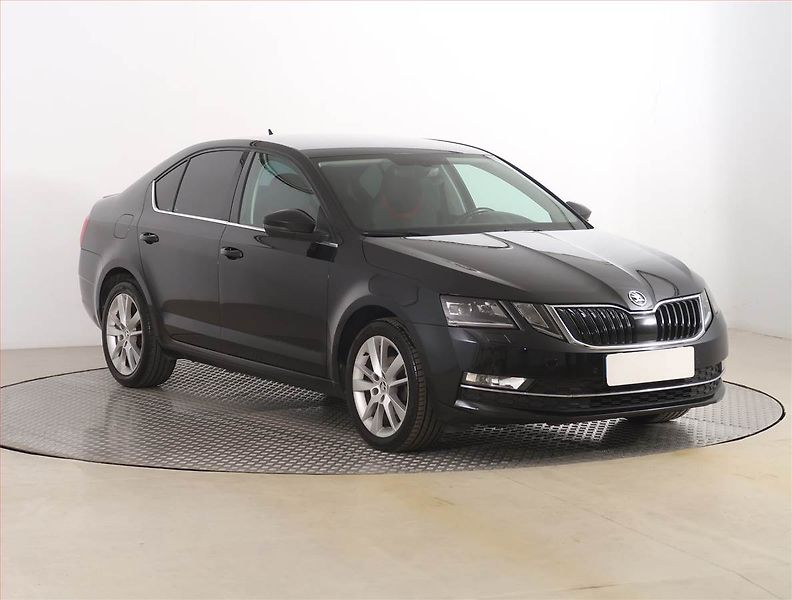 Škoda Octavia (2019) 1.6 TDI, Automat, Navi - fotografie inzerátu