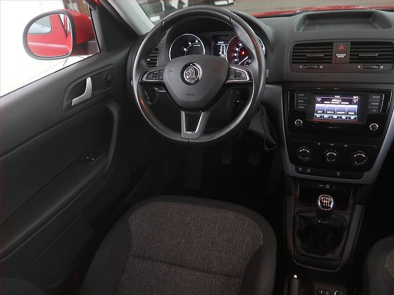 Škoda Yeti (2015) 1.2 TSI, Tempomat - fotka 7 z 18