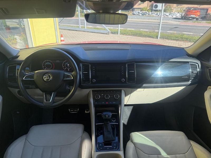 Škoda Kodiaq (2019) 2,0 TDi DSG4x4 Laurin&Klement  - fotka 22 z 53