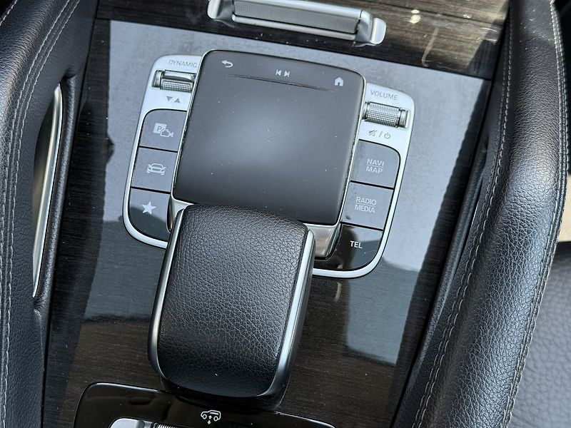 Mercedes-Benz GLS (2019) 400 d 4MATIC - fotka 24 z 54