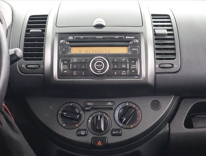 Nissan Note (2008) 1.5 dCi, nová STK, Tažné - fotka 12 z 17