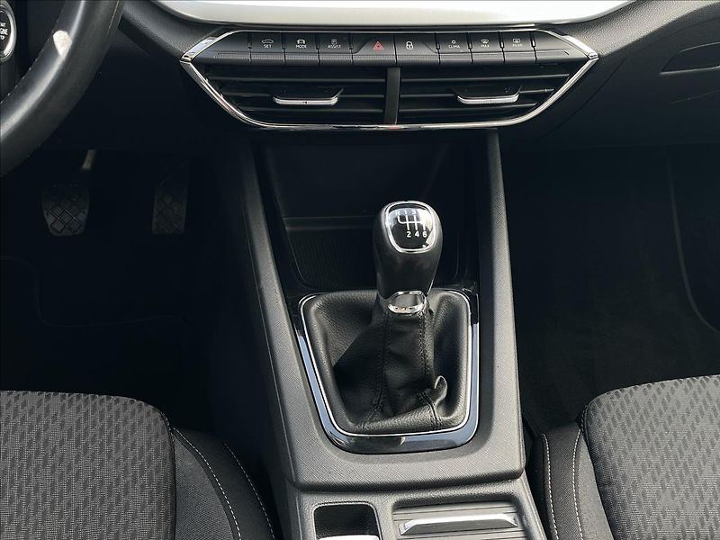 Škoda Octavia 2,0 TDI Combi Style Plus ACC - fotka 12 z 23
