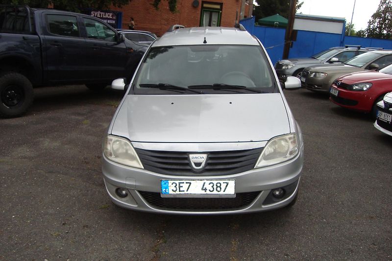 Dacia Logan (2009) 1.5 DCi - fotka 2 z 44
