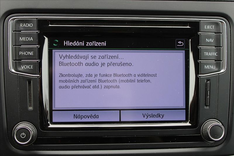 Volkswagen Sharan 2,0 TDI  NAVIGACE,TAŽNÉ - fotka 14 z 33