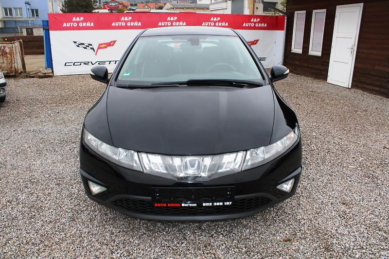 Honda Civic (2007) 1,4i KLIMA EL.OKNA ALUKOLA - fotka 2 z 15