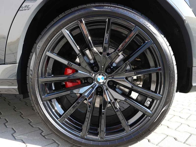 BMW X6 - fotka 7 z 10