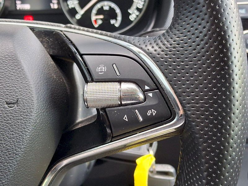 Škoda Fabia (2022) Combi DSG Black Edition 1,0TSi - fotka 18 z 32