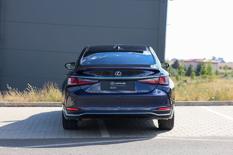 Lexus ES 300h 300H 2,5 HEV LUXURY - fotka 39 z 40