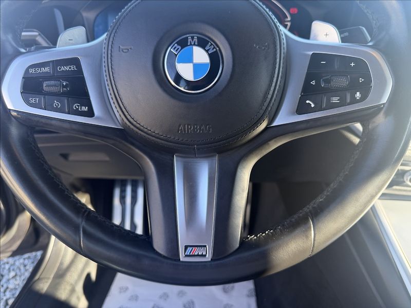 BMW Řada 3 2,0 330i, M-sport,X-drive,CZ, - fotka 21 z 33