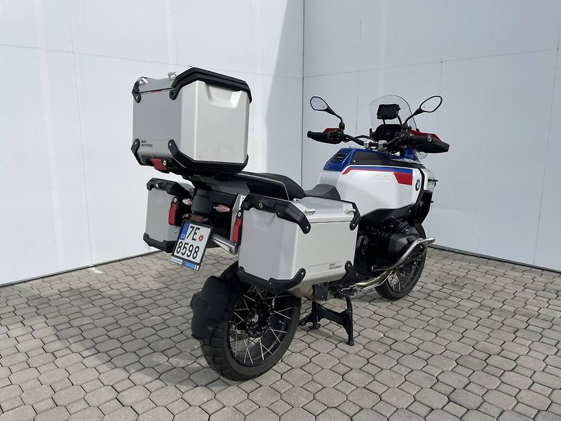 BMW (2026) R 1300 GS Adventure - fotka 3 z 16
