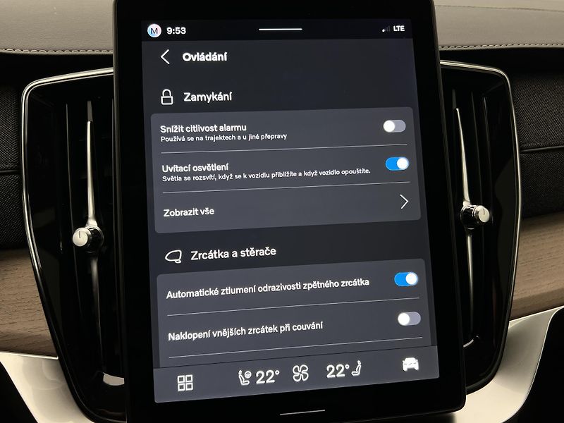 Volvo XC90 T8 AWD RECHARGE PLUS DARK AUT - fotka 41 z 48
