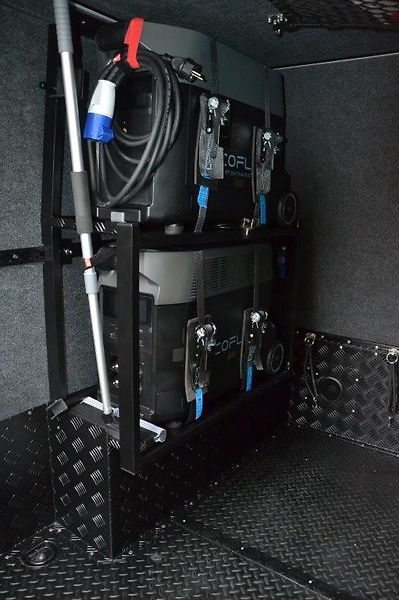 Mercedes-Benz Sprinter Sprinter 319  Camper V6 4x4 - fotka 27 z 86