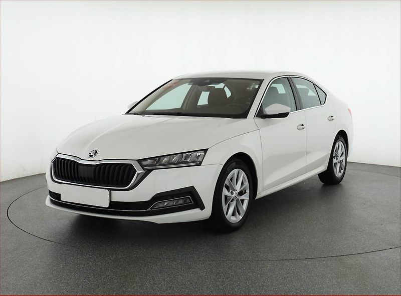 Škoda Octavia (2021) Style 1.5 TSI e-tec, Automat - fotka 2 z 17