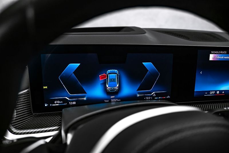 BMW X6 xDrive 40d M-sport Pro - fotka 26 z 28