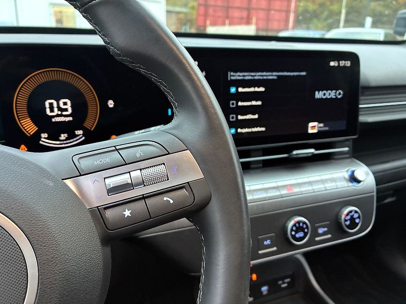 Hyundai Kona 1,0 T-GDI MT COMFORT CLUB ČR - fotka 15 z 24