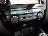 Nissan Qashqai (2019) 1.3 DIG-T, Automat, Serv.kniha - náhled 16