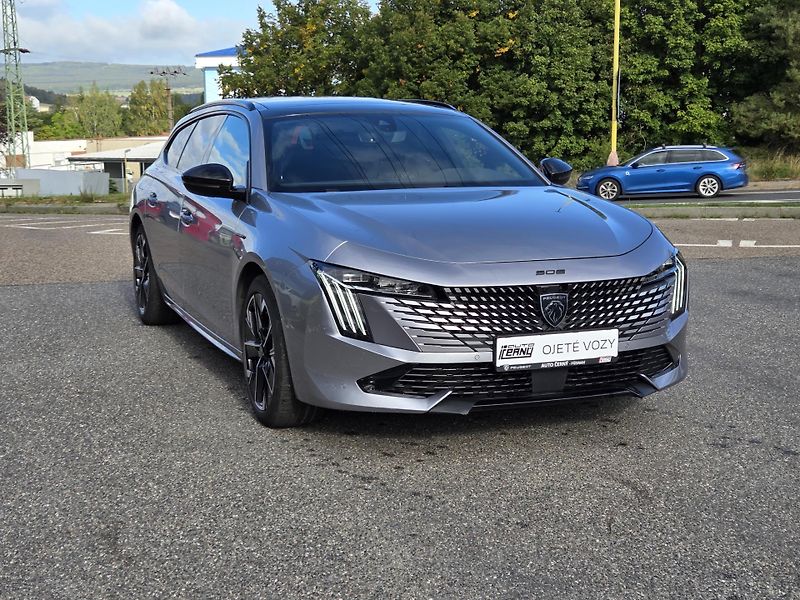 Peugeot 508 (2024) SW PHEV 1.6PT 225 GT EAT8 - fotka 7 z 38