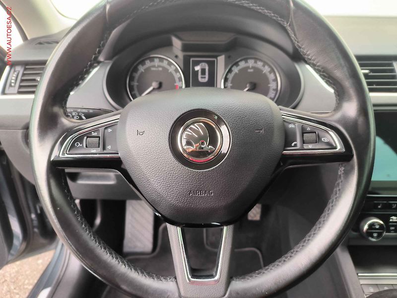 Škoda Octavia (2018) 1.6 TDi, Clever, navi, TZ - fotka 17 z 21