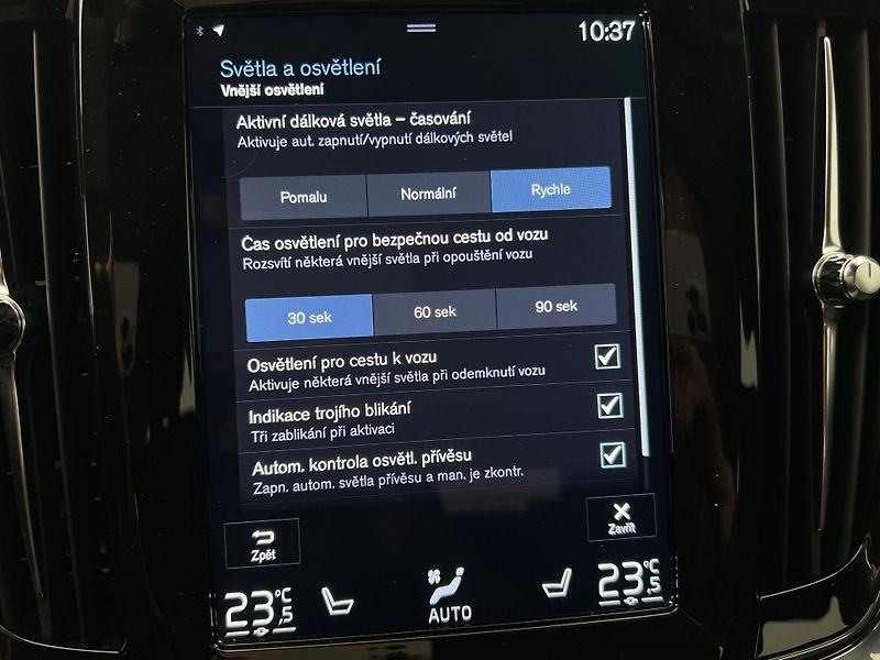 Volvo V90 CC D4 POLESTAR AWD AUT - fotka 39 z 44