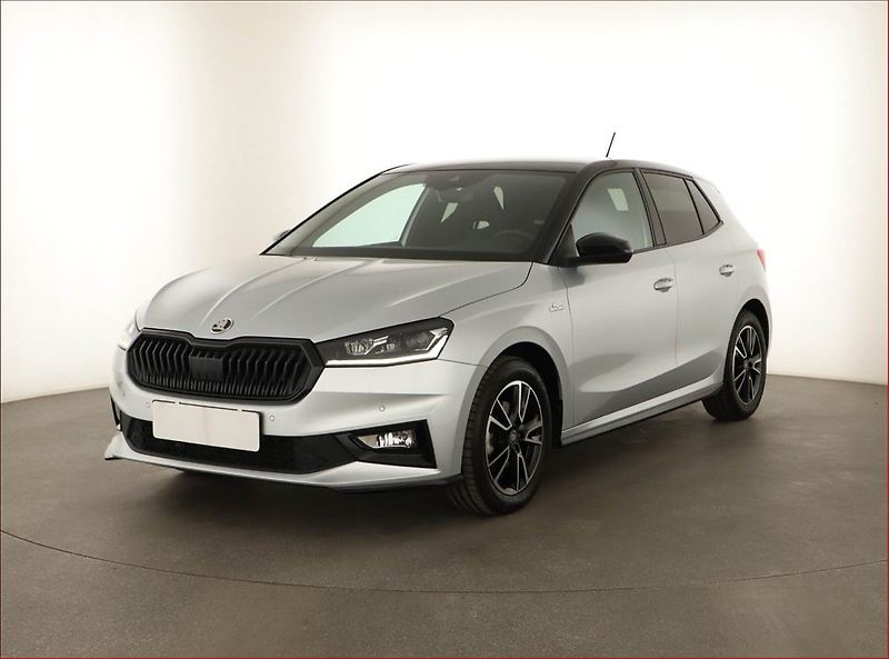 Škoda Fabia (2025) 1.0 TSI, Monte Carlo, FullLed - fotka 2 z 15