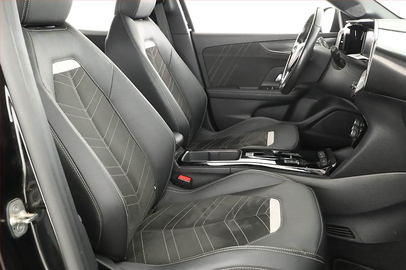 Opel Mokka (2021) Electric 50 kWh, SoH 90% - fotka 7 z 21