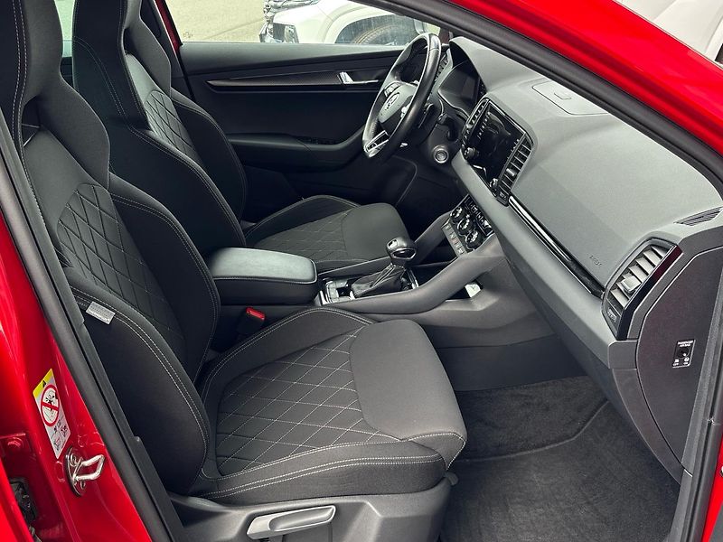 Škoda Karoq DSG Sportline - fotka 9 z 28