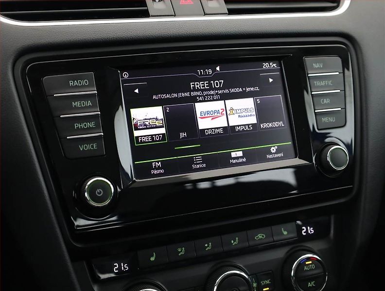 Škoda Octavia (2016) 1.6 TDI, Navi, Tempomat - fotka 14 z 18