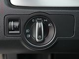 Volkswagen Passat (2013) 2.0 TDi 4x4, ČR, DSG, kůže - náhled 21