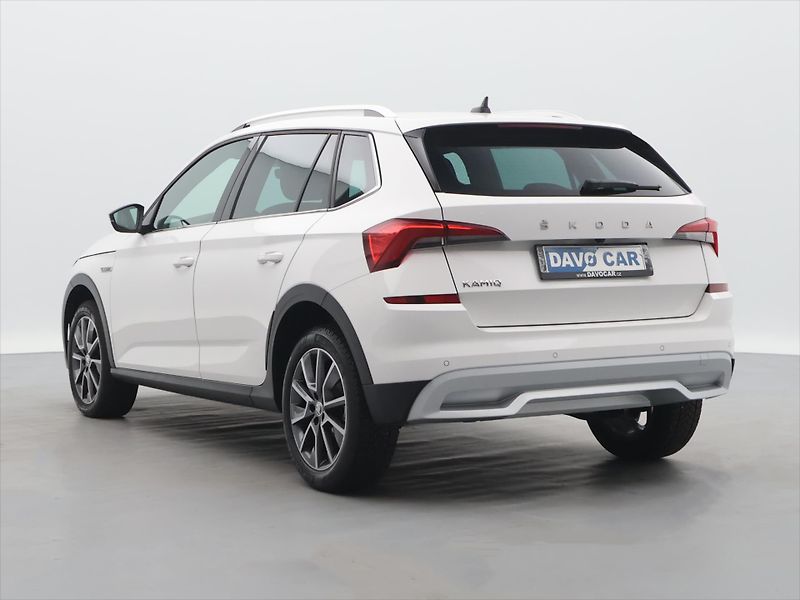 Škoda Kamiq 1,5 TSI 110kW DSG Scoutline CZ - fotka 5 z 38