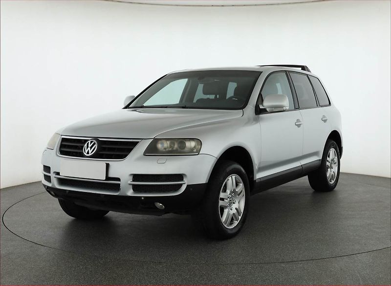 Volkswagen Touareg (2006) 3.0 V6 TDI, 4X4, Automat - fotka 2 z 17