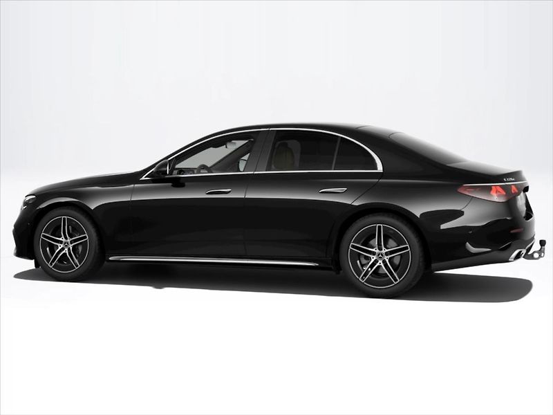 Mercedes-Benz Třídy E (2026) 2,0 E 220 d 4MATIC - fotka 4 z 9