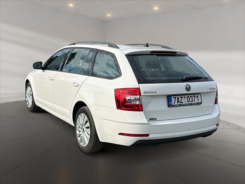 Škoda Octavia 1,6 TDI 85 Active - fotka 4 z 11