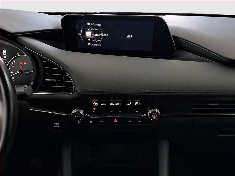 Mazda 3 (2023) 2.0 Skyactiv-G - fotka 12 z 20