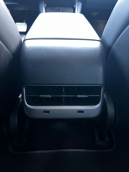 Tesla Model 3 Long Range AWD 75kWh FSD - fotka 23 z 25