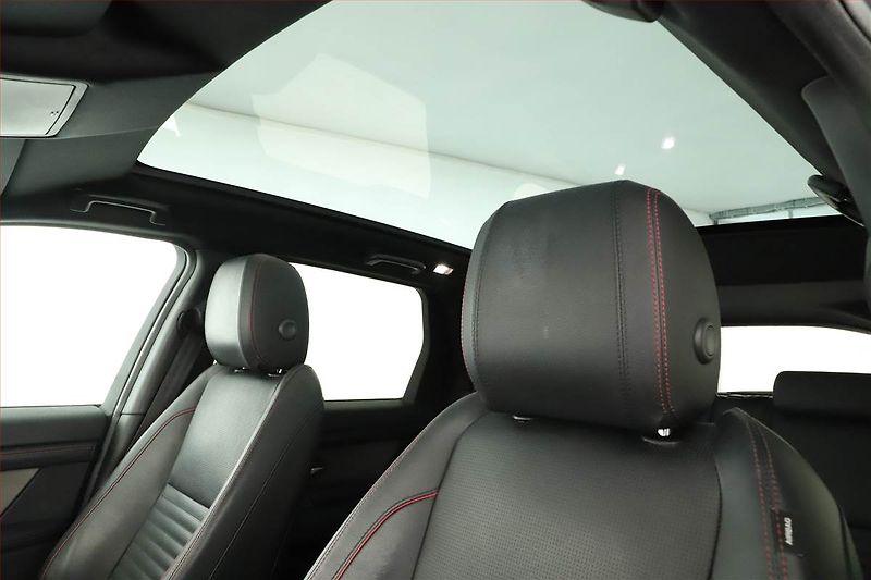 Land Rover Discovery Sport (2020) D180 - fotka 19 z 23