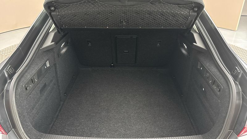 Škoda Superb 2.0 TDI DSG 4x4 Style - fotka 17 z 25