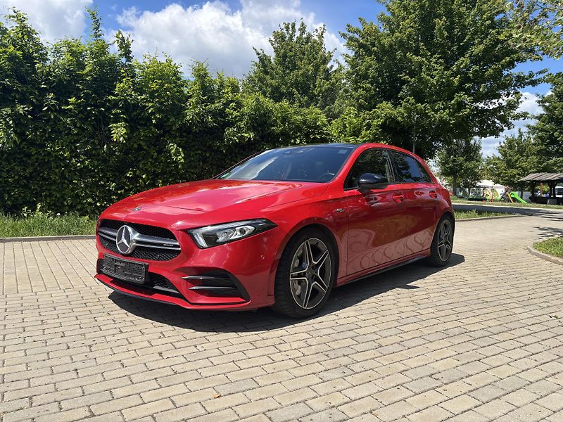 Mercedes-Benz Třídy A A 35 AMG 4Matic - fotka 2 z 31