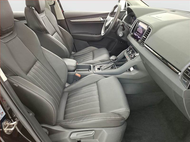 Škoda Karoq (2023) 1.5 TSI - fotka 9 z 17