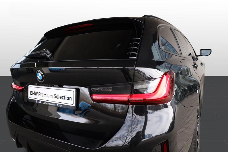 BMW Řada 3 320d xDrive Touring - fotka 18 z 27