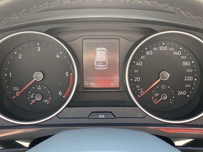 Volkswagen Tiguan (2021) 2.0 TDI 4Motion DSG Life - fotka 10 z 34