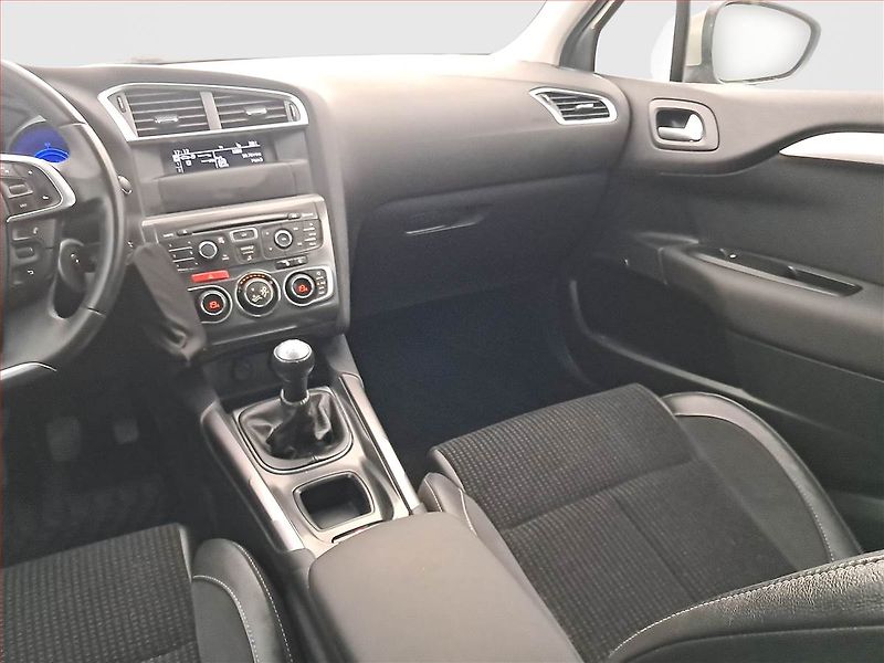 Citroën C4 (2014) 1.6 VTi, Serv.kniha, Tempomat - fotka 7 z 16