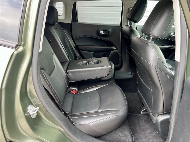 Jeep Compass 1,4 m-Air LIMITED my19 - fotka 18 z 45