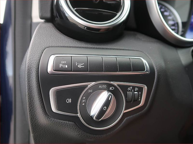 Mercedes-Benz Třídy C (2017) C 200 d, Automat, Serv.kniha - fotka 14 z 17