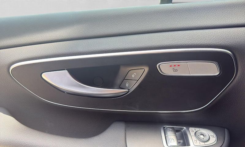 Mercedes-Benz Třídy V 220d 4M K Style 360 Distr Mult - fotka 4 z 10