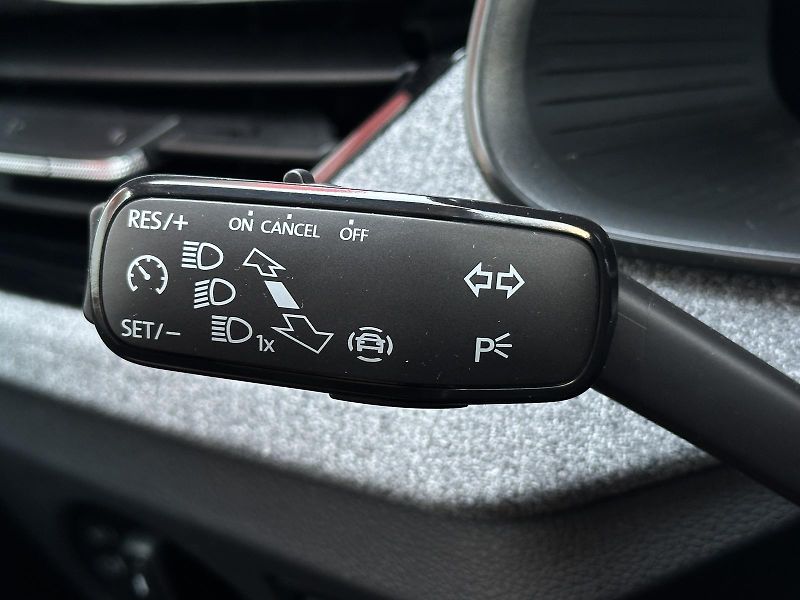 Škoda Kamiq 1.0TSi 116PS 2Z.KLIMA Tempomat - fotka 13 z 38