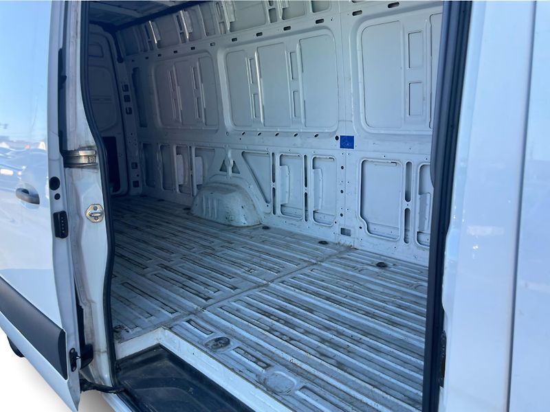 Mercedes-Benz Sprinter 317 CDI  LONG - fotka 12 z 23