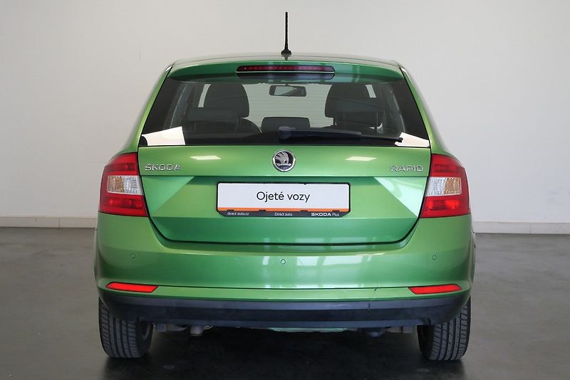 Škoda Rapid - fotka 6 z 21