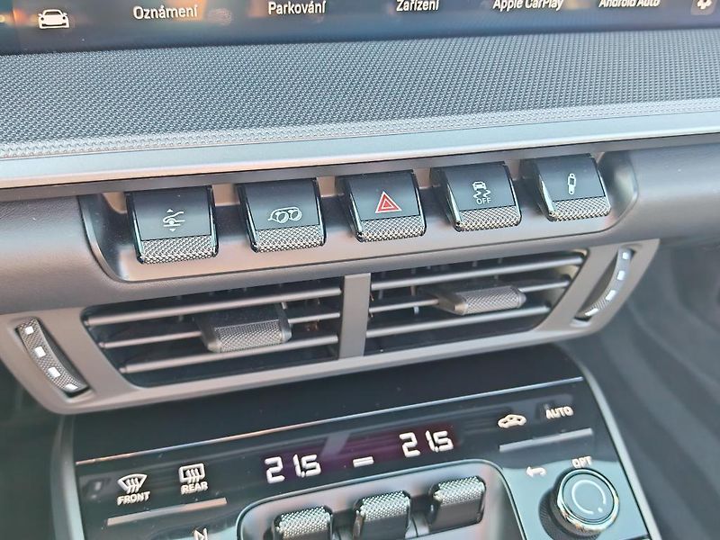 Porsche 911 911 Cabrio, BOSE,1. Majitel - fotka 29 z 45