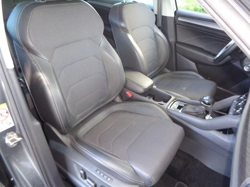 Škoda Kodiaq 2,0TDI DSG 4x4 STYLE PLUS 110 - fotka 21 z 30